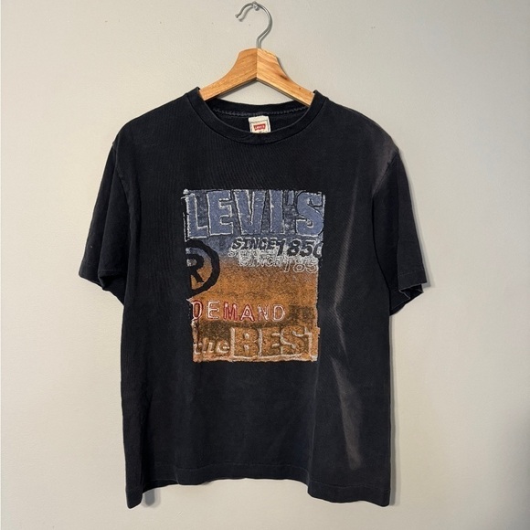 Vintage 90s Levi’s Medium Single Stitch Black Logo Graphic T-Shirt - Picture 1 of 11